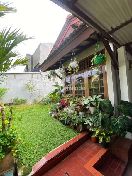 DIJUAL RUMAH SIAP HUNI DI DEPOK MULYA 3