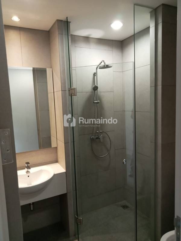 Sewa Apartemen Menara Jakarta di Kemayoran Jakarta Pusat – 1 BR Furnished