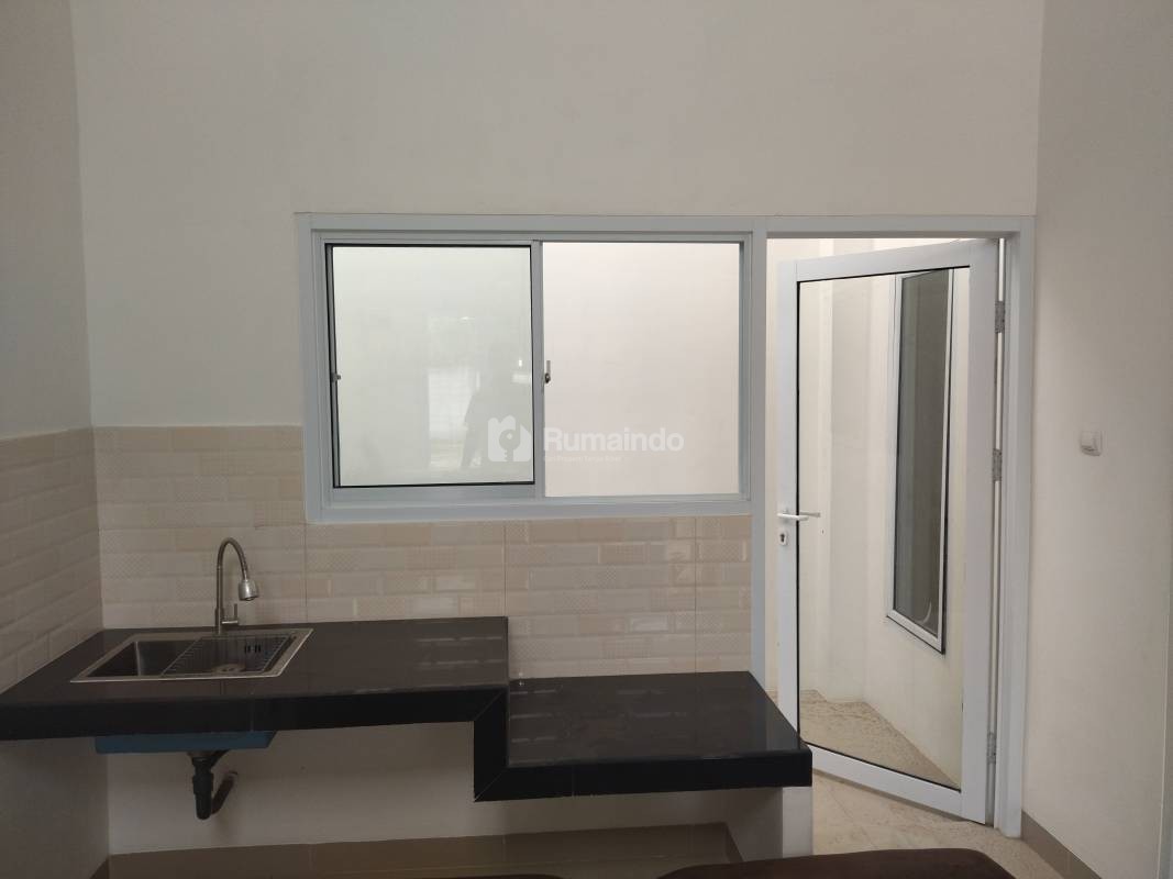 Dijual rumah siap huni dalam Cluster Natura Madani Hanya 200 meter dari jakarta timur