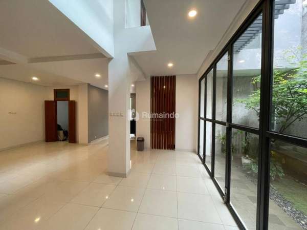 Rumah Minimalis Modern di Lebak Bulus, Jaksel forsale!