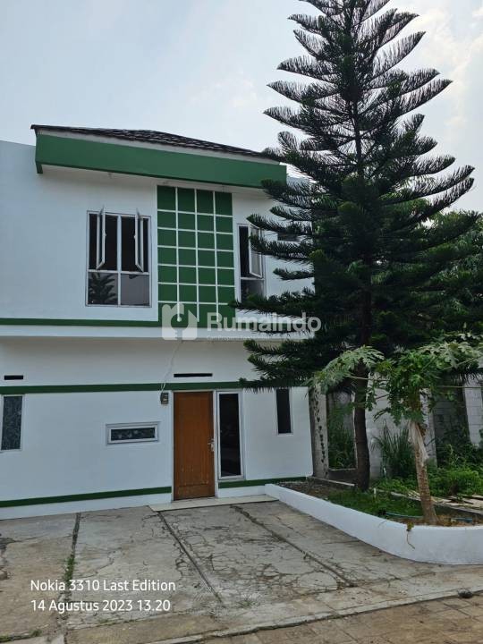 Rumah 2 Lantai Dekat Stasiun Cilebut Bogor