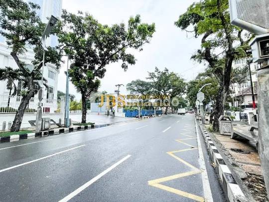 HOT SALE Dijual Rumah Jalan Pangeran Diponegoro Depan Hotel Adimuli