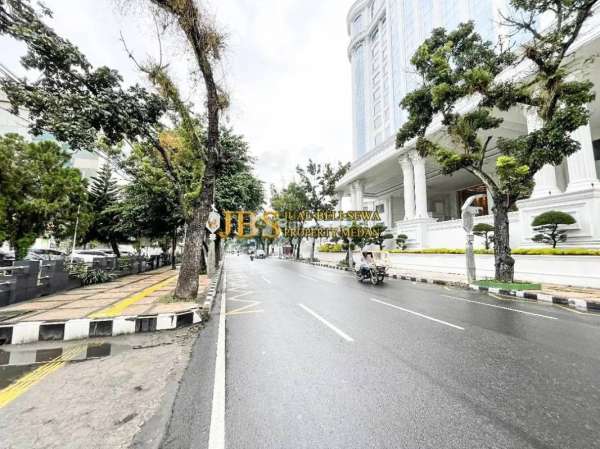 HOT SALE Dijual Rumah Jalan Pangeran Diponegoro Depan Hotel Adimuli