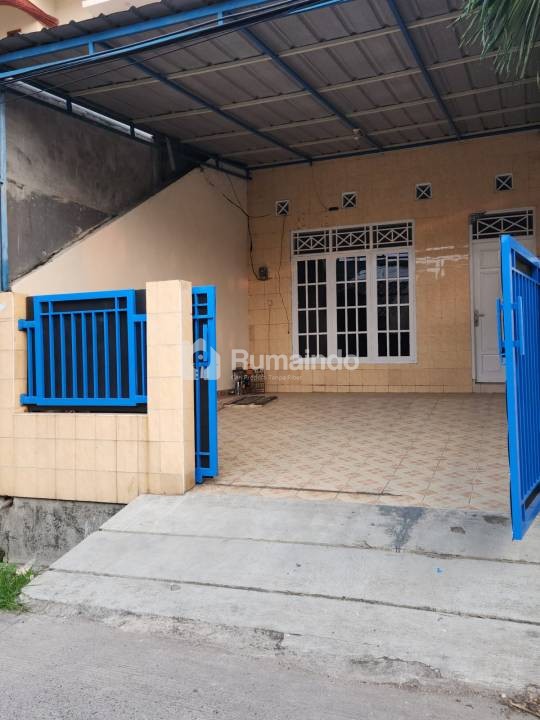 Dikontrakkan Tahunan Rumah di Komplek Pelindo 2 Koja, Jakarta Utara
