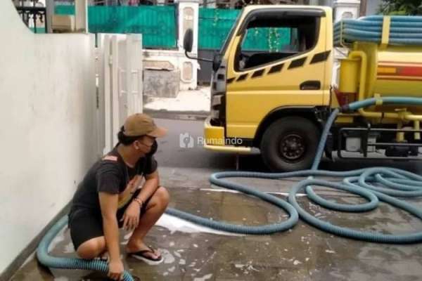 JASA SEDOT WC JAKARTA SELATAN 0812-1868-0806