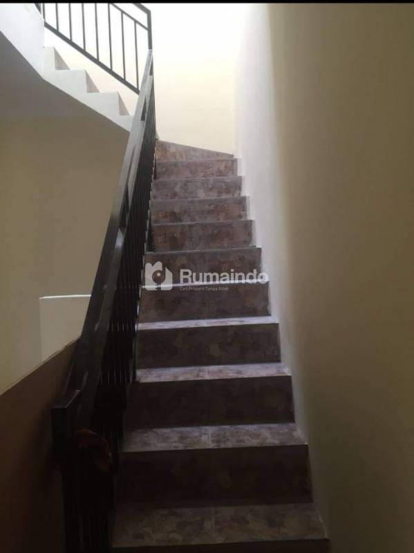Rumah Ready & Indent 2 Lantai Bintara Jaya , Bekasi Barat