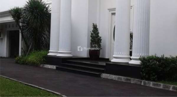 DIJUAL RUMAH DI JL.SRIWIJAYA,KEBAYORAN BARU