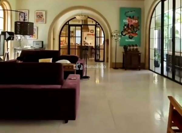 DIJUAL RUMAH MEWAH DI BUKIT GOLF PONDOK INDAH