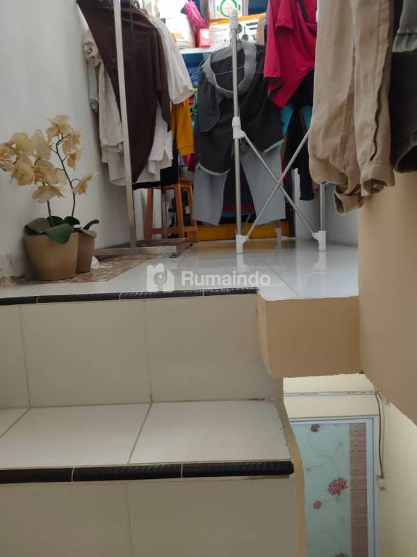 Dijual Rumah Minimalis  di Perum Gading Elok 1