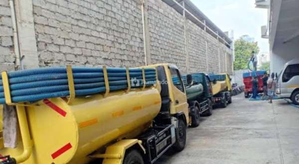 JASA SEDOT WC MAMPET MAKASSAR