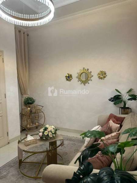 Rumah Siap Huni Full Furnish & Interior 2 lantai di Cempaka Putih Jakarta Pusat