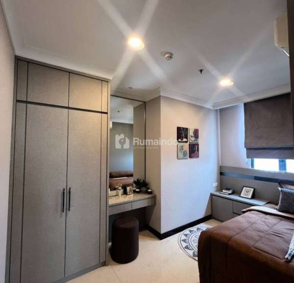 Disewakan apartemen 2 Bedroom dekat SCBD,&kampus binus Free Maintenance