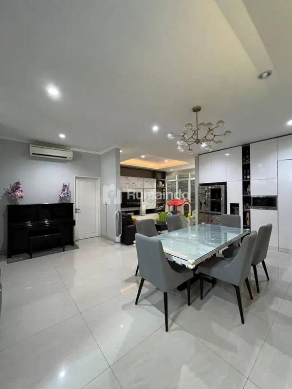 Dijual Rumah Golf lake kapuk cengkareng jakarta barat