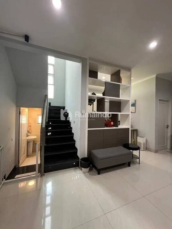 Dijual Rumah Golf lake kapuk cengkareng jakarta barat