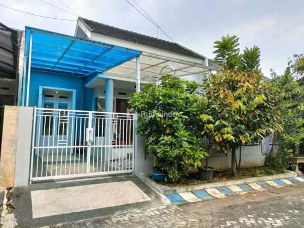 Rumah Desain Modern Estetik Di Tirtasani Royal Malang