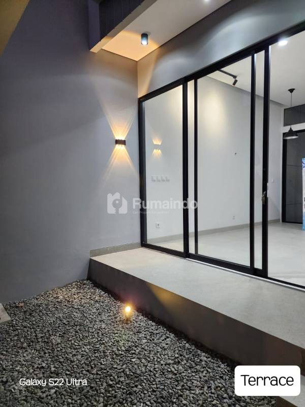 Dijual 4 Rumah Baru BSD Sektor 1.6 Griya Loka