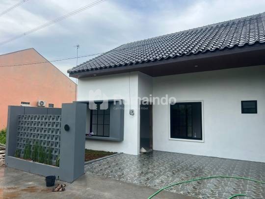 dijual rumah modern