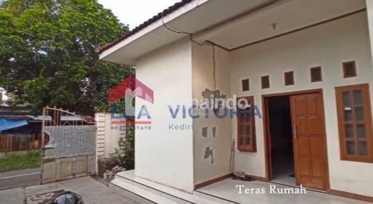 Disewakan Rumah di Kuwak Kota Kediri Terdapat AC 3 menit dari stadium brawijaya
