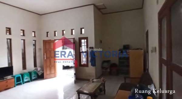 Disewakan Rumah di Kuwak Kota Kediri Terdapat AC 3 menit dari stadium brawijaya