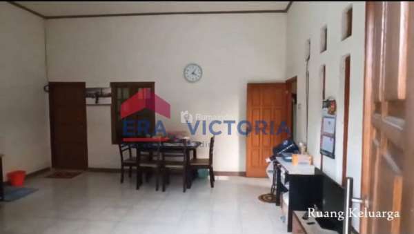 Disewakan Rumah di Kuwak Kota Kediri Terdapat AC 3 menit dari stadium brawijaya