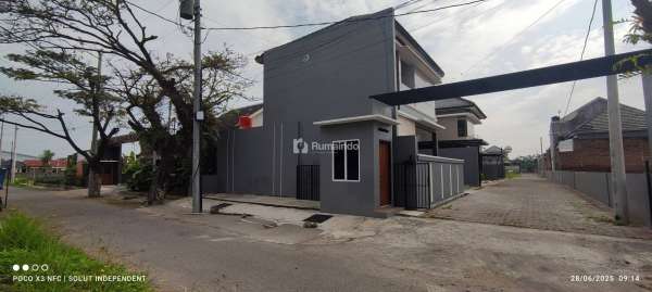 DI JUAL RUMAH BARU DI SOLO BARU MANANG GROGOL SUKOHARJO.