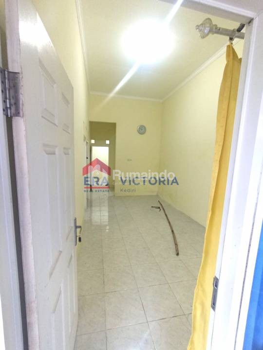 DIJUAL Rumah Dalam Perumahan di Gedangsewu Pare Lokasi Strategis Dekat Kampung Inggris Akses Mudah ke Terminal, Pasar, RSUD, dan Jalan Utama