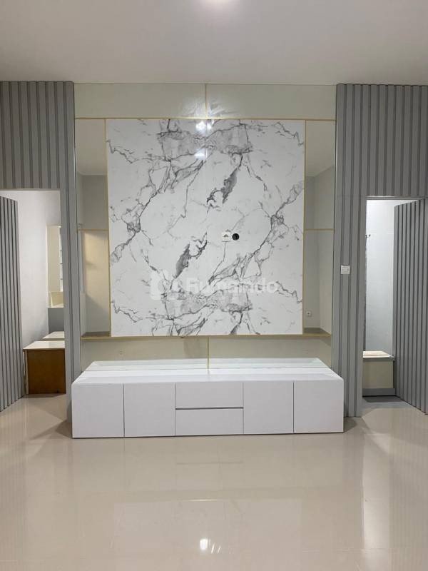 Jl. Taman Bunga 5, Modernland 1,5 Lantai