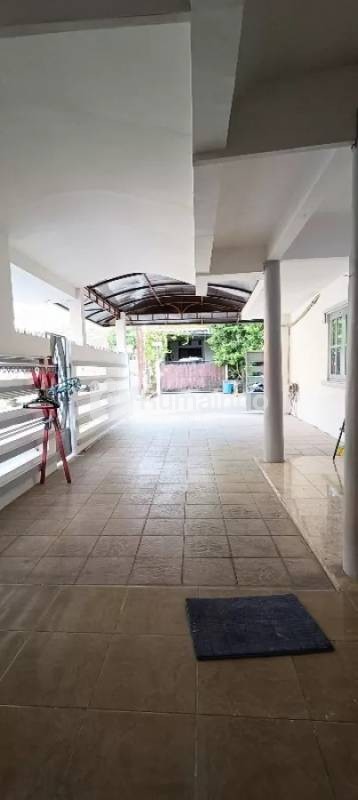 Rumah Cantik strategis Bougenville Taman Griya Jimbaran Bali Di jual Rumah Semi Furnished  Lokasi Strategis di perumahan Taman Griya Jimbaran Bali