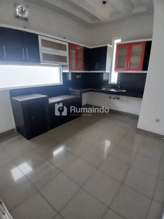 Di Jual Rumah di Gading Serpong Sektor 1