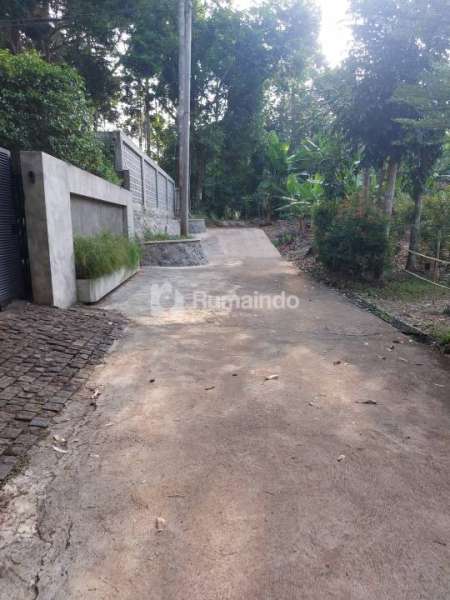 Tanah zona kuning siap bangun perumahan dekat klinik SCRR