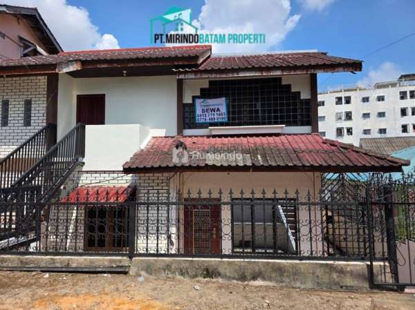DISEWAKAN 38JUTA/TAHUN RUMAH PELITA LANTAI 2 SAJA - BATAM