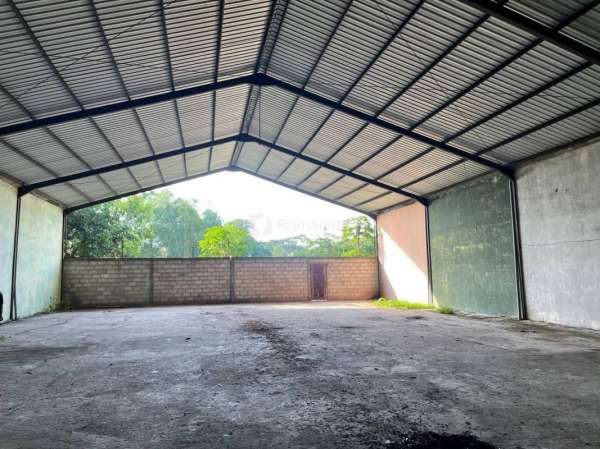 Dijual Tanah dan Bangunan Gudang di Ponorogo