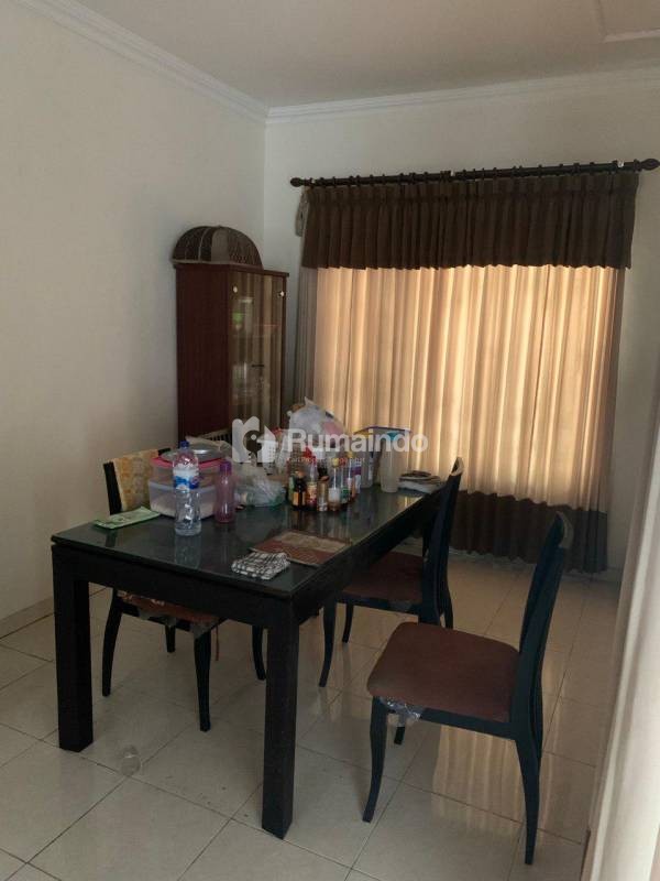 ‼️ *Harga Termurahhh, Dijual Rumah di Kutisari Indah, Dekat Kampus Petra dan Ubaya*‼️