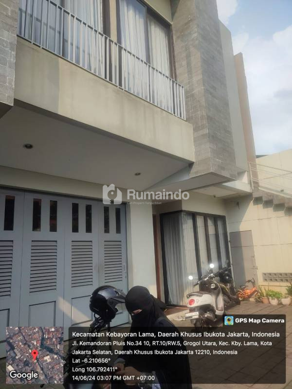 Rumah di Jalan Kemandoran Pluis, Grogol Utara, Kebayoran Lama, Jakarta Selatan, Dijual Cepat Melalui Lelang