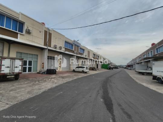 DiJual Cepat  1 Unit Gudang Hook BCI Industrial Park Tg.Sengkuang, Batu Ampar Batam..