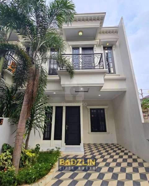 Rumah mewah desain klasik modern di Jagakarsa, Jakarta Selatan