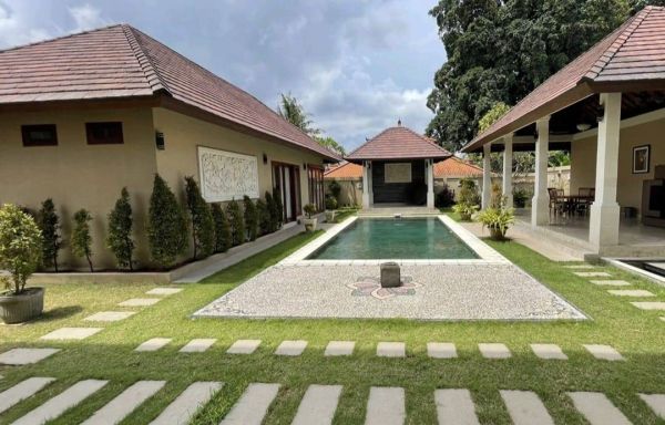 Vila Luxury di Jl Batur Sari Sanur Lokasi Premium Dekat Pantai