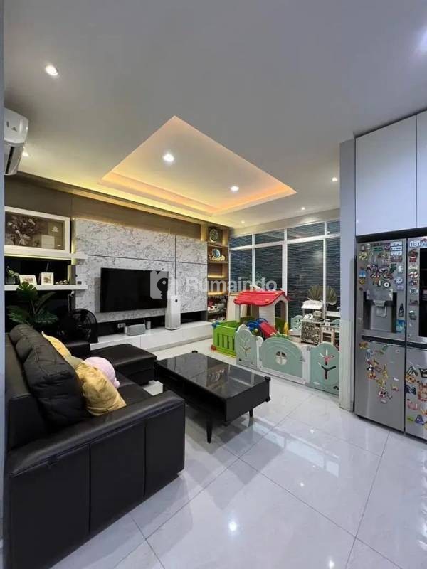Dijual Rumah Golf lake kapuk cengkareng jakarta barat